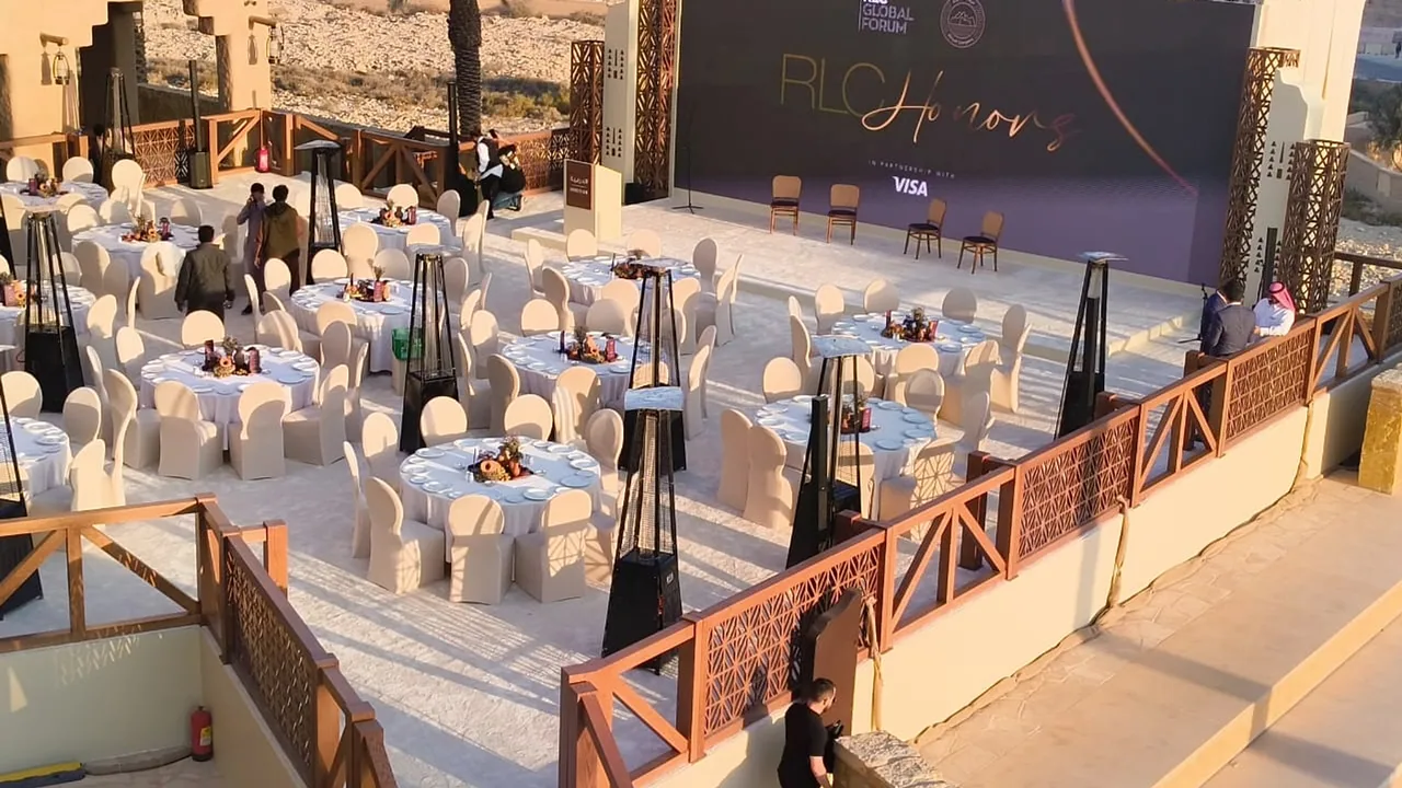 عشاء منتدى دولي داخل موقع تراثي في الدرعية